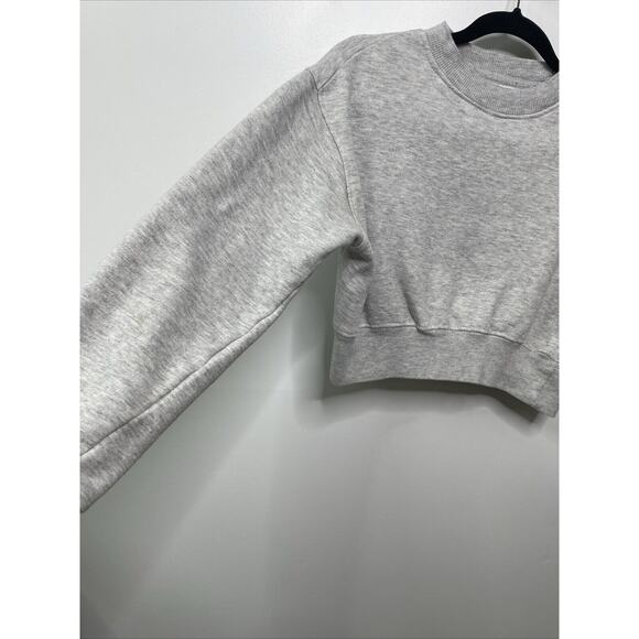 Refuge‎ Athletics Women’s Crop Top Sweatshirt Pullover Crewneck Gray XS Ladies - Picture 3 of 12
